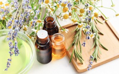 Incorporating Aromatherapy into your practice as a midwife, doula or practitioner